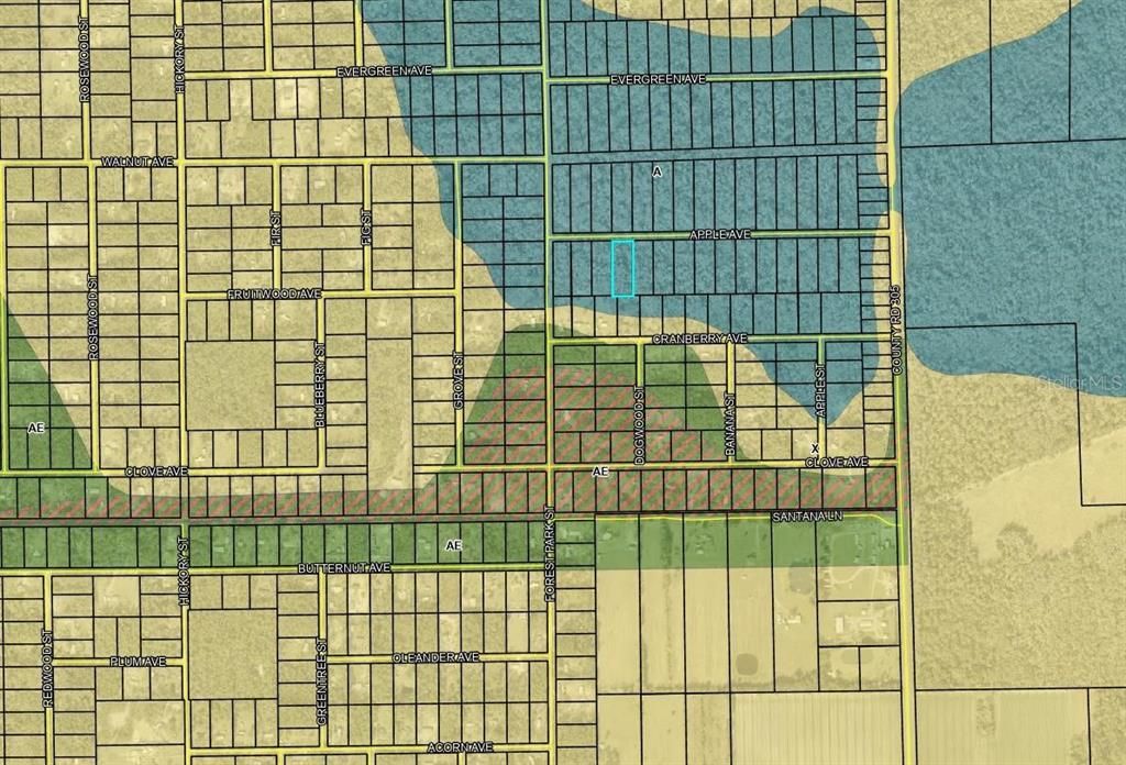 En Venta: $18,900 (1.38 acres)