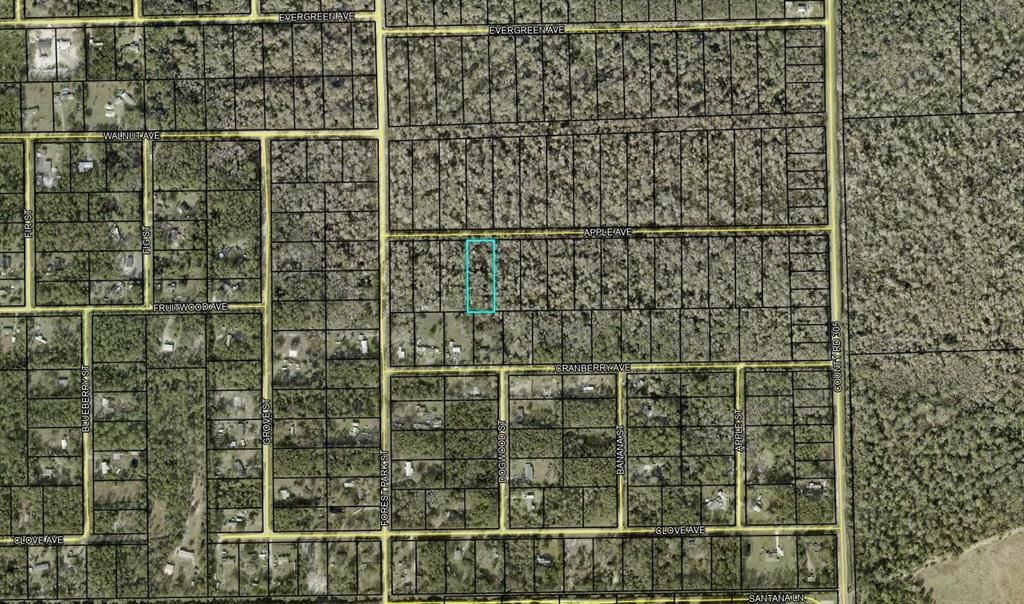 En Venta: $18,900 (1.38 acres)