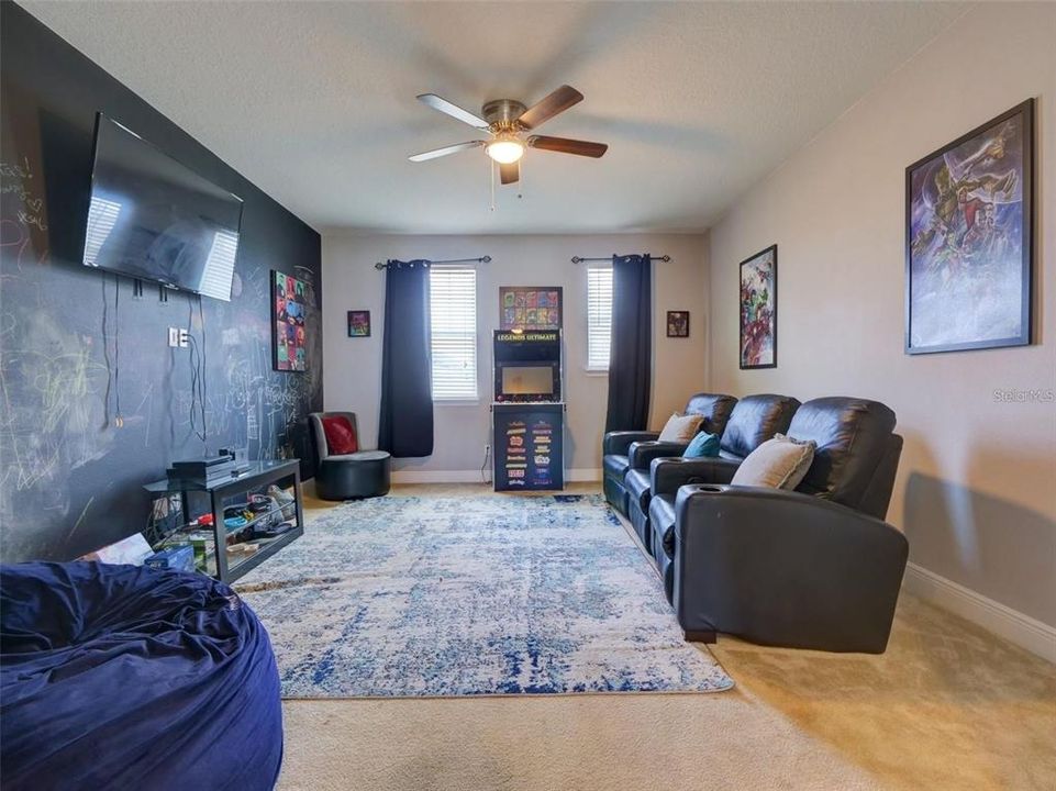 En Venta: $849,000 (5 camas, 3 baños, 4140 Pies cuadrados)