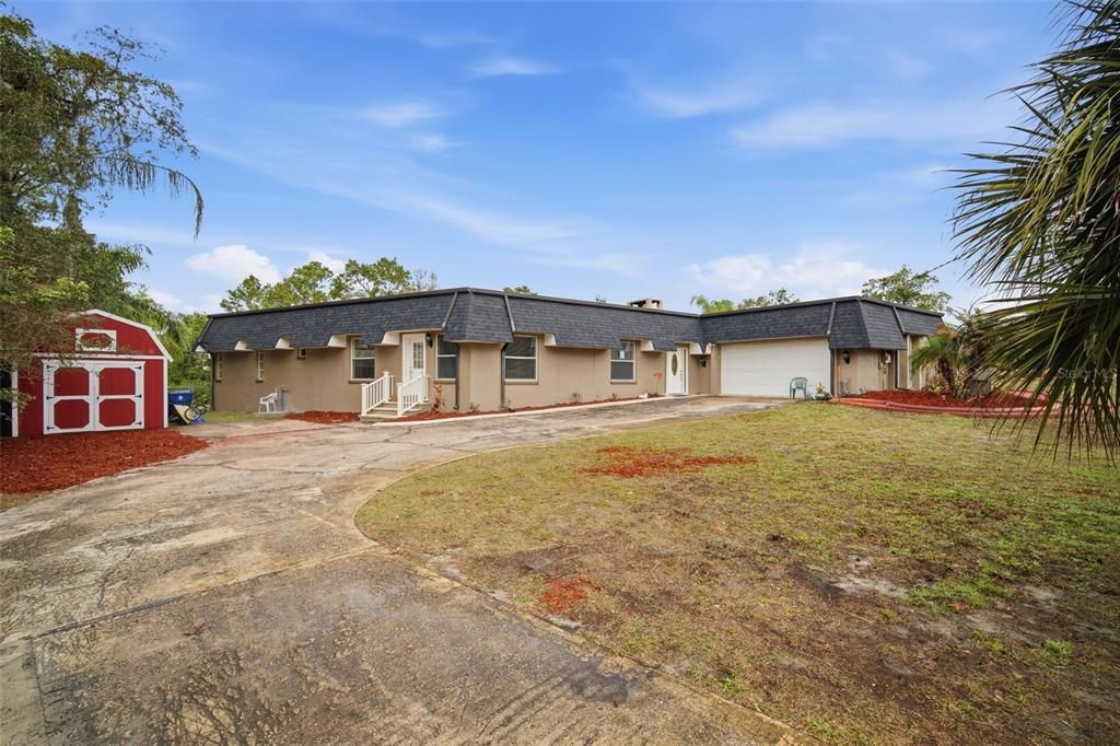 For Sale: $580,000 (5 beds, 3 baths, 2720 Square Feet)