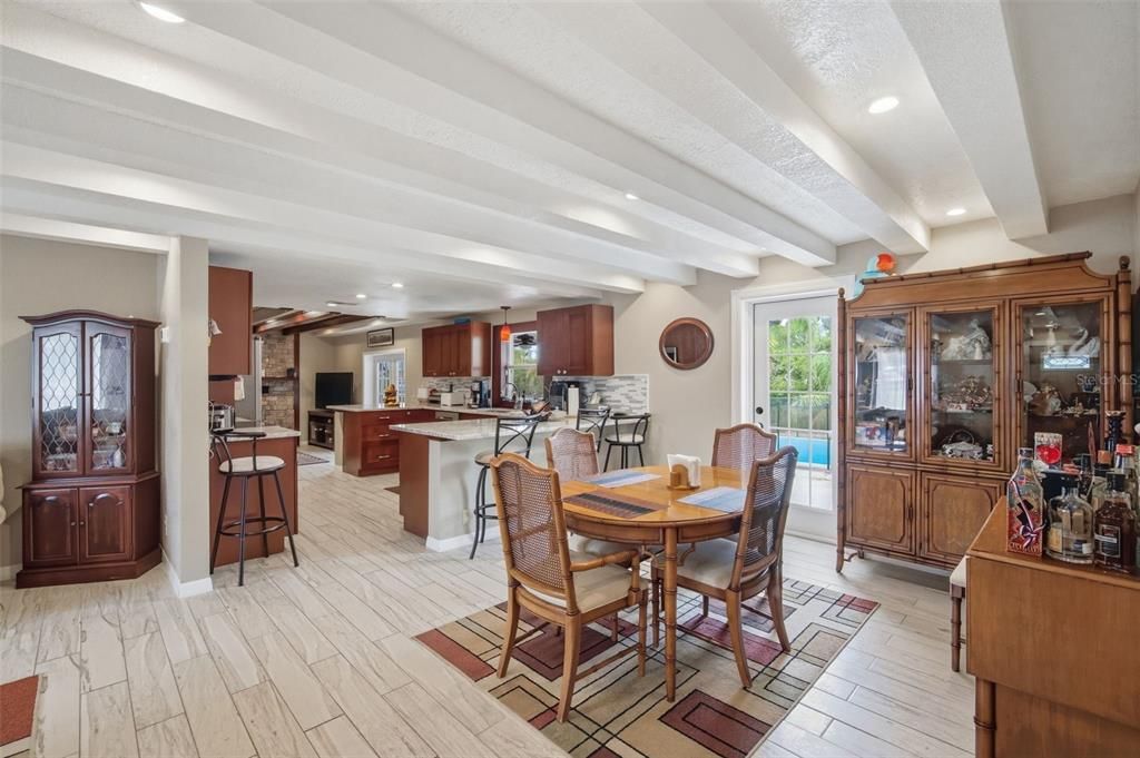 For Sale: $580,000 (5 beds, 3 baths, 2720 Square Feet)