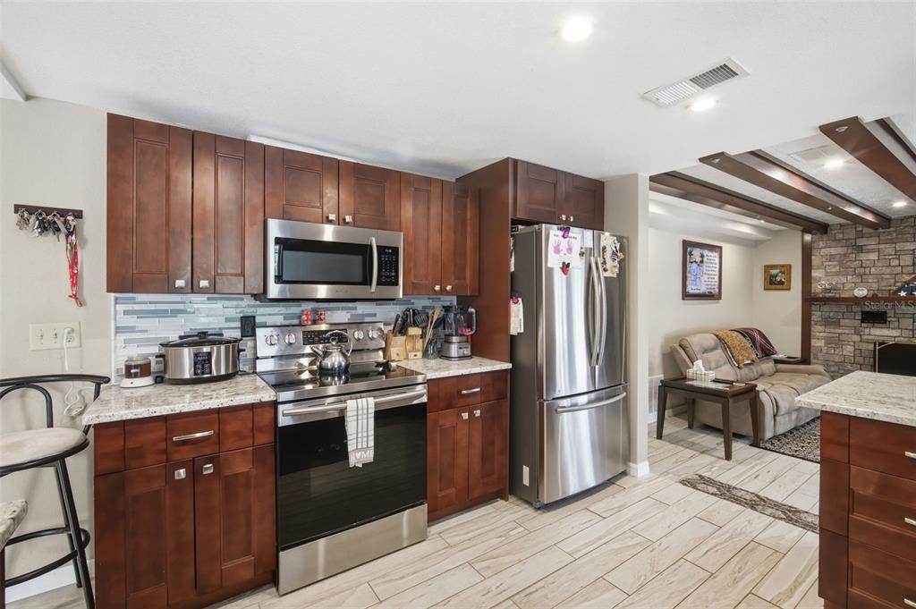 For Sale: $580,000 (5 beds, 3 baths, 2720 Square Feet)
