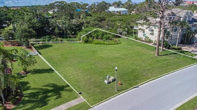 На продажу: $175,000 (0.44 acres)