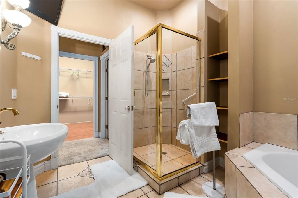 En Venta: $1,695,000 (8 camas, 7 baños, 7227 Pies cuadrados)