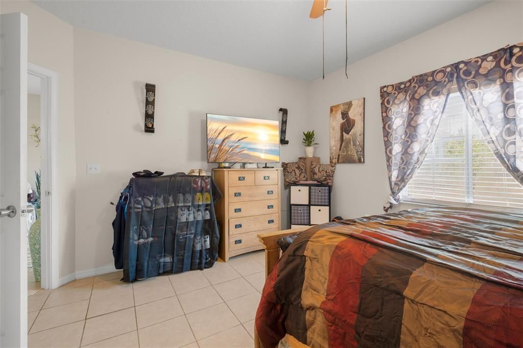 For Sale: $175,000 (3 beds, 2 baths, 1151 Square Feet)