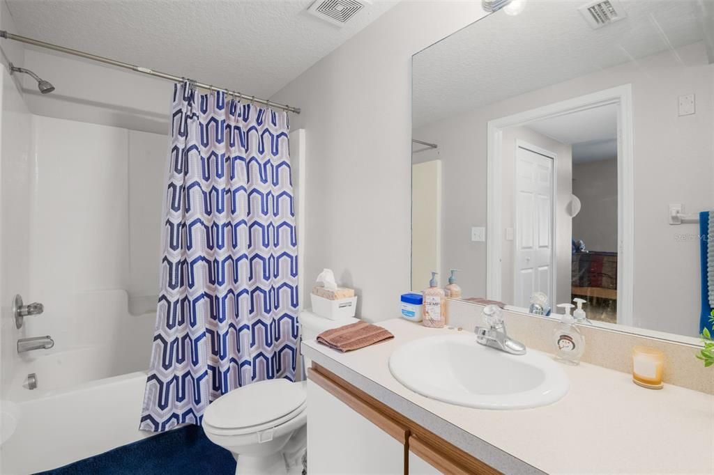 For Sale: $175,000 (3 beds, 2 baths, 1151 Square Feet)