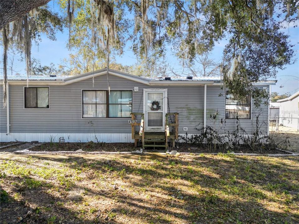 For Sale: $195,000 (3 beds, 2 baths, 1456 Square Feet)