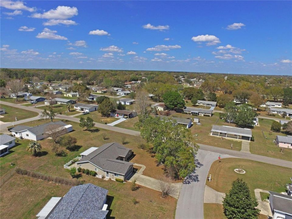 For Sale: $159,900 (2 beds, 2 baths, 1144 Square Feet)