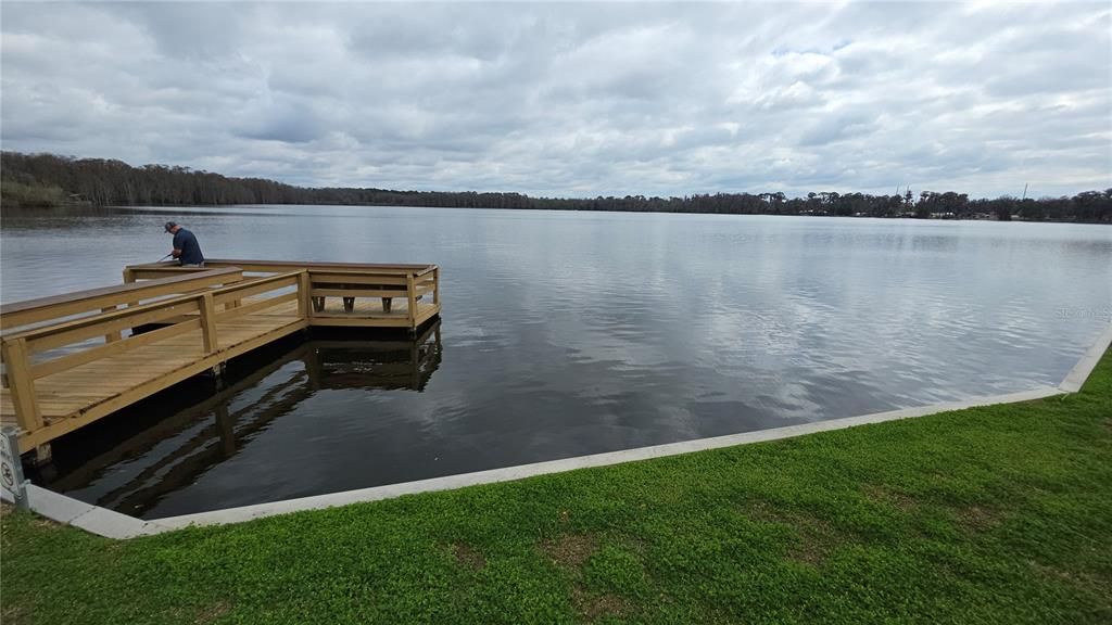 На продажу: $115,900 (2 спален, 2 ванн, 1144 Квадратных фут)