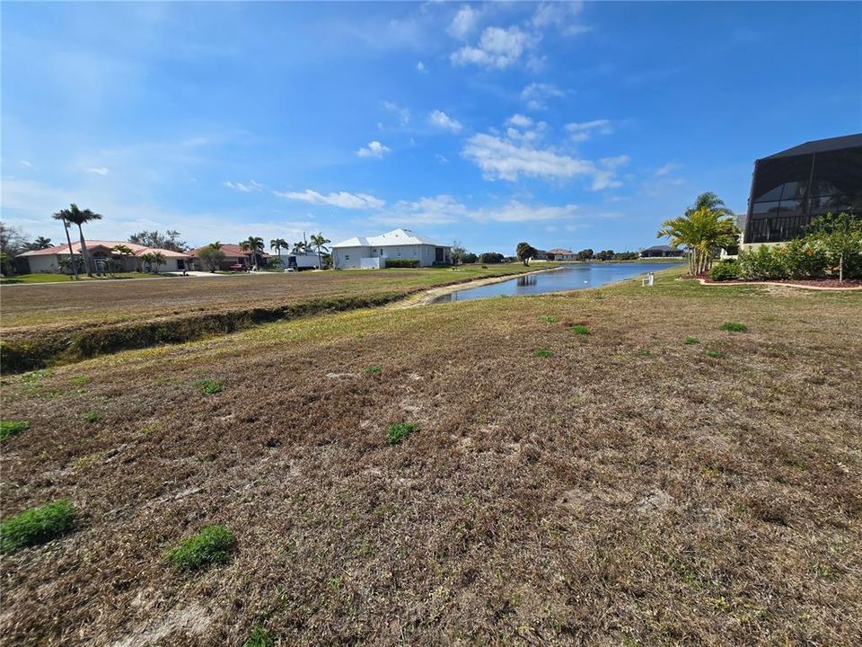 En Venta: $40,000 (0.24 acres)