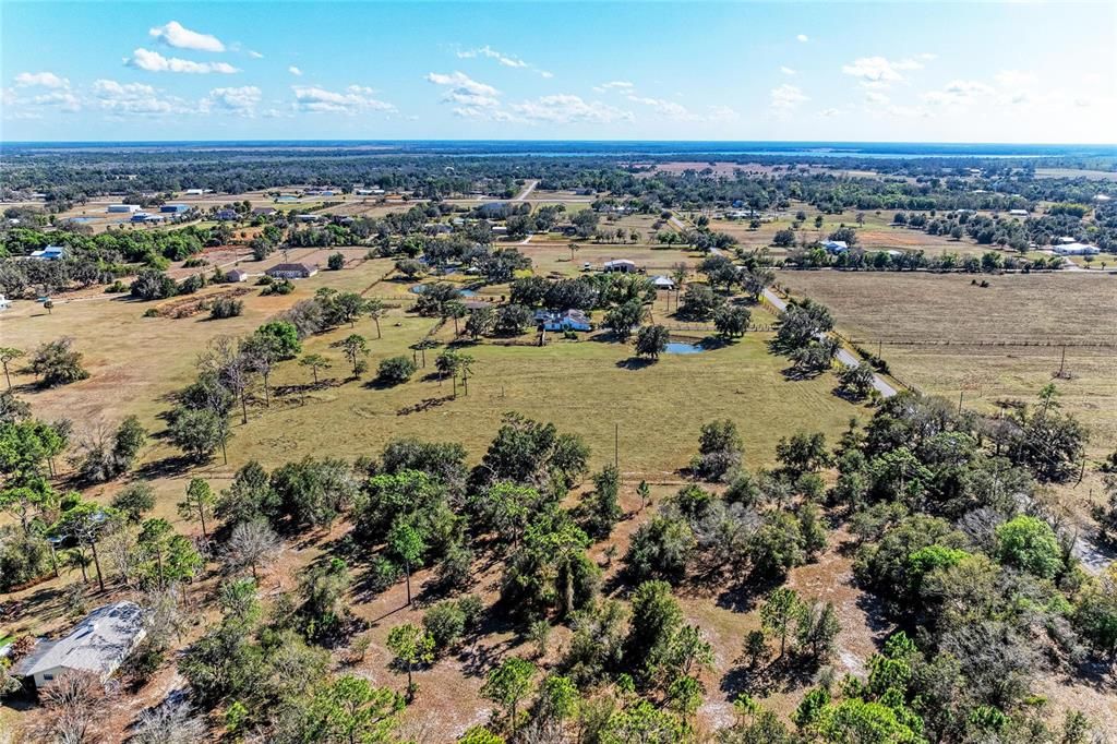 待售: $450,000 (4.98 acres)