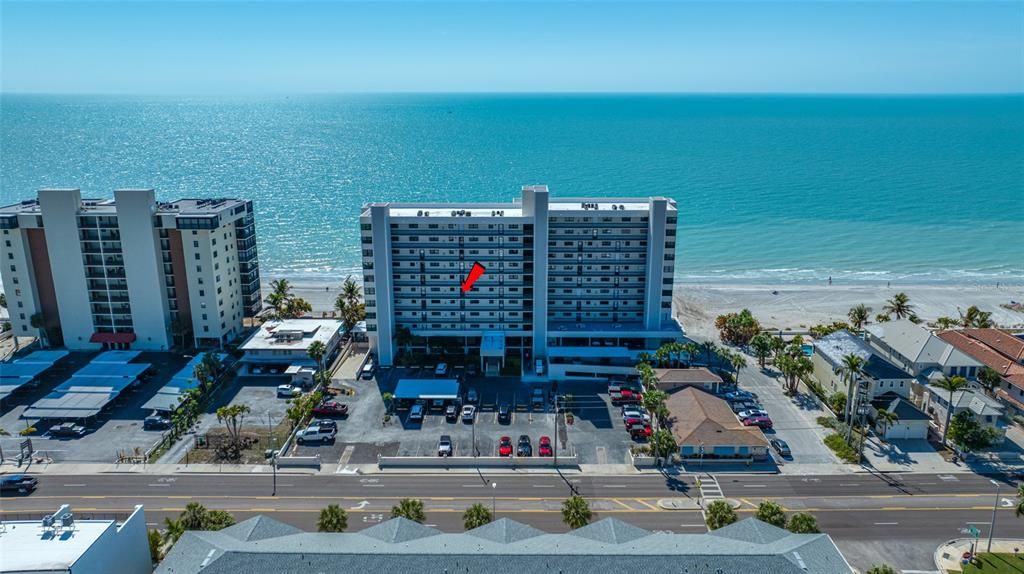 For Sale: $689,900 (2 beds, 2 baths, 1100 Square Feet)