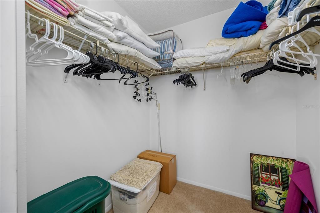 For Sale: $689,900 (2 beds, 2 baths, 1100 Square Feet)