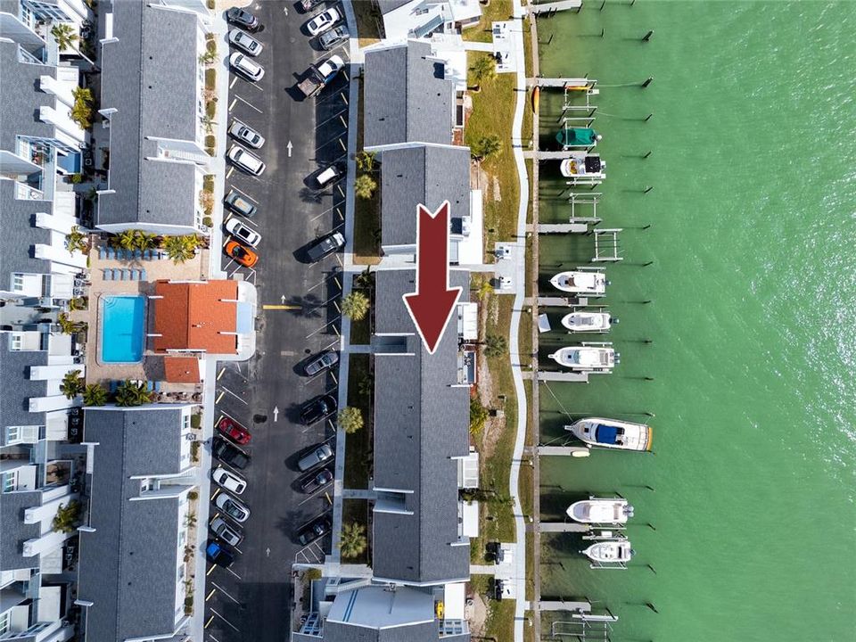 En Venta: $479,900 (2 camas, 2 baños, 915 Pies cuadrados)