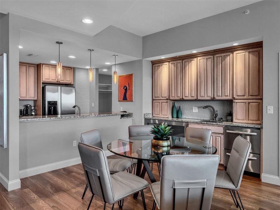 En Renta: $6,900 (2 camas, 2 baños, 1691 Pies cuadrados)