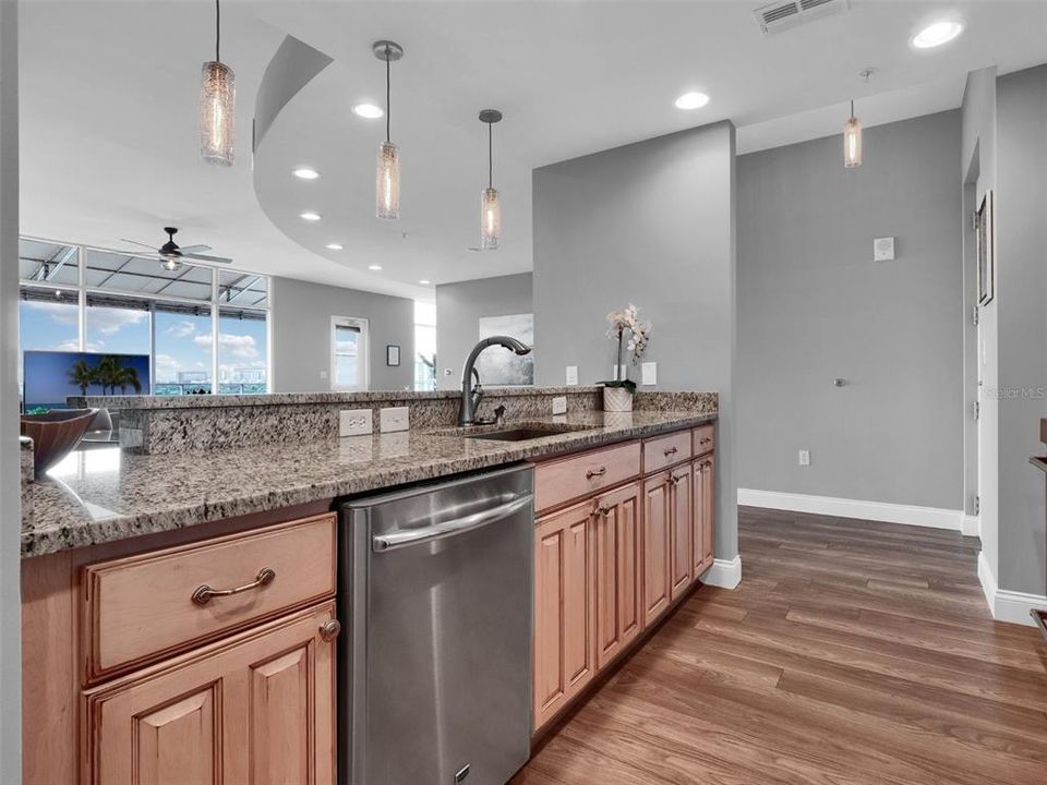 En Renta: $6,900 (2 camas, 2 baños, 1691 Pies cuadrados)