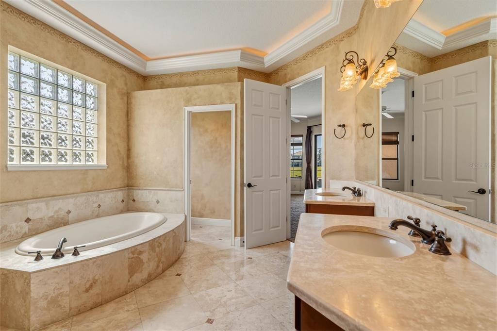 Active With Contract: $975,000 (4 beds, 3 baths, 3030 Square Feet)