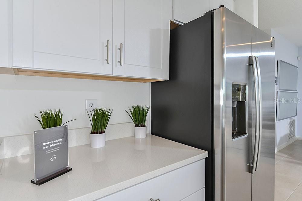 For Sale: $334,990 (4 beds, 2 baths, 1813 Square Feet)