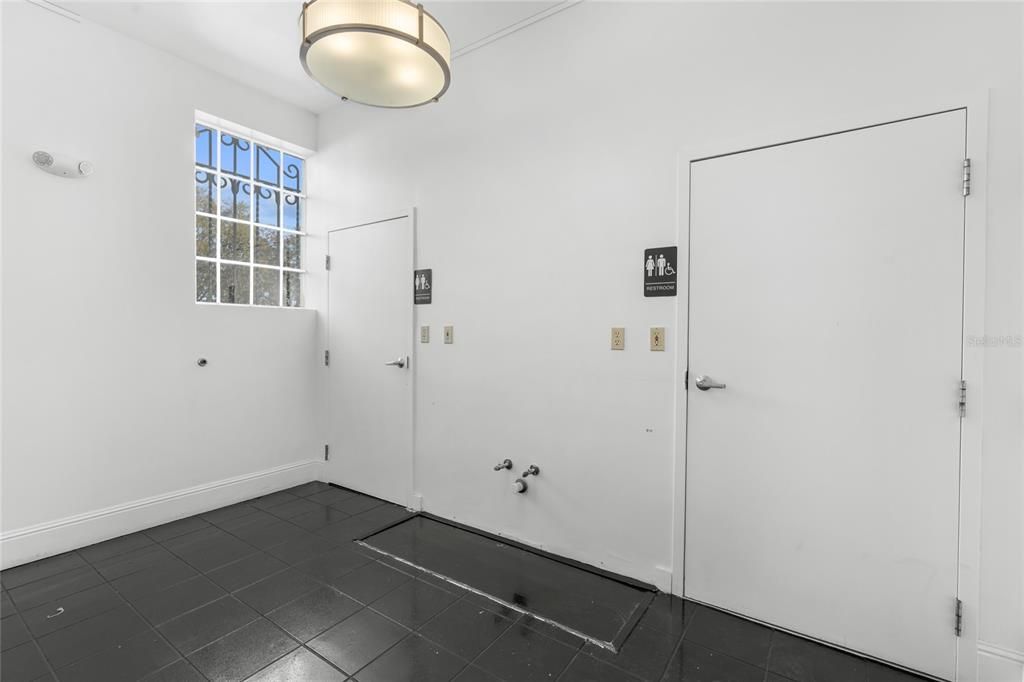 En Venta: $1,999,999 (0 camas, 0 baños, 9464 Pies cuadrados)