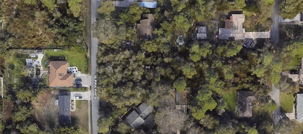 На продажу: $80,000 (0.46 acres)