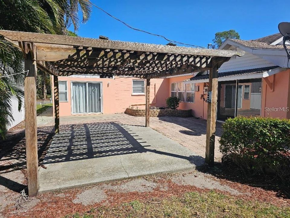 В аренду: $1,400 (1 спален, 1 ванн, 500 Квадратных фут)