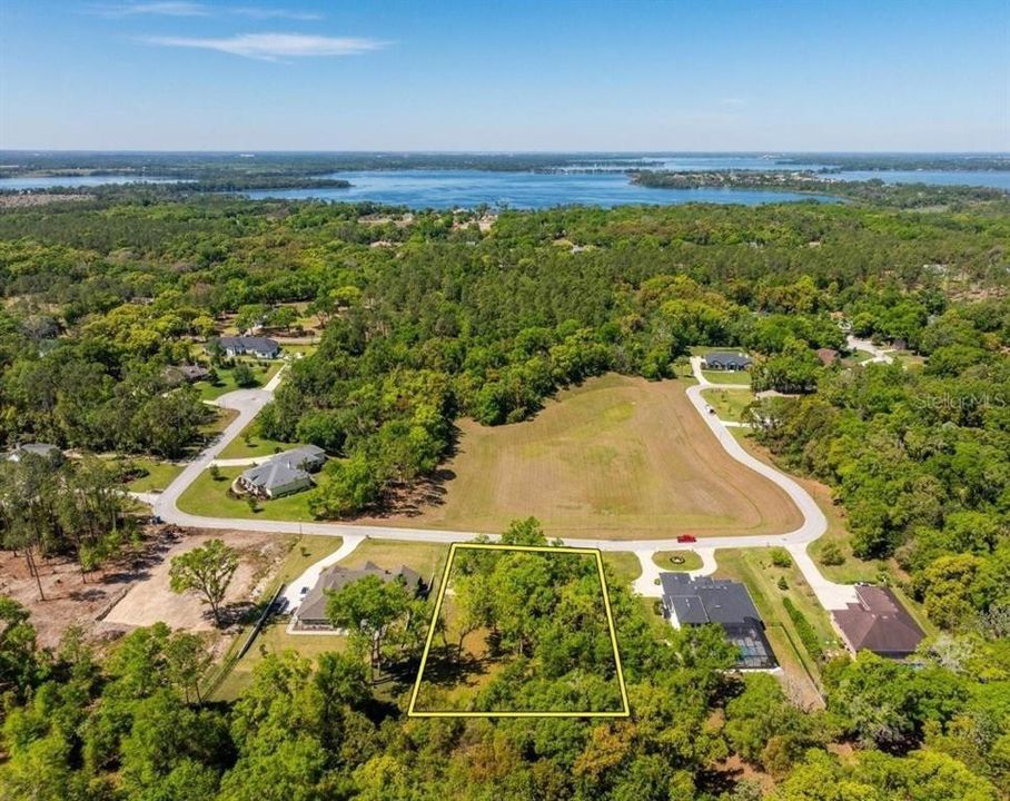 En Venta: $239,900 (1.01 acres)