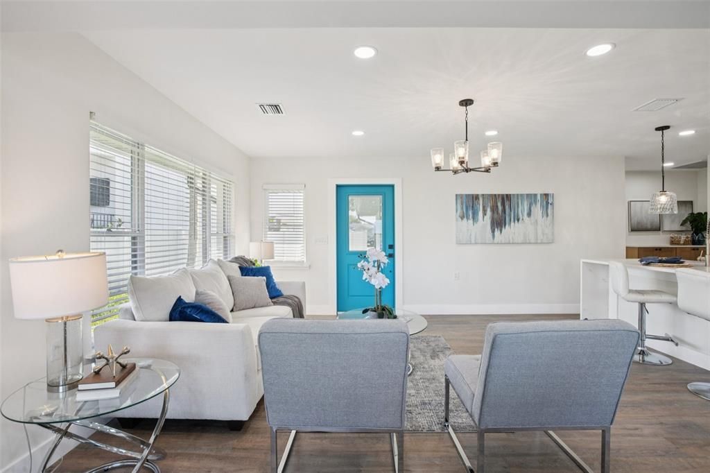 For Rent: $5,500 (3 beds, 2 baths, 1658 Square Feet)