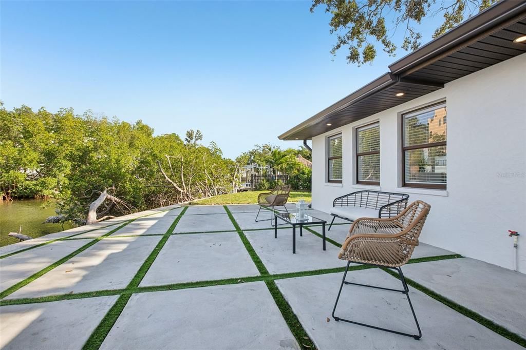 For Rent: $5,500 (3 beds, 2 baths, 1658 Square Feet)