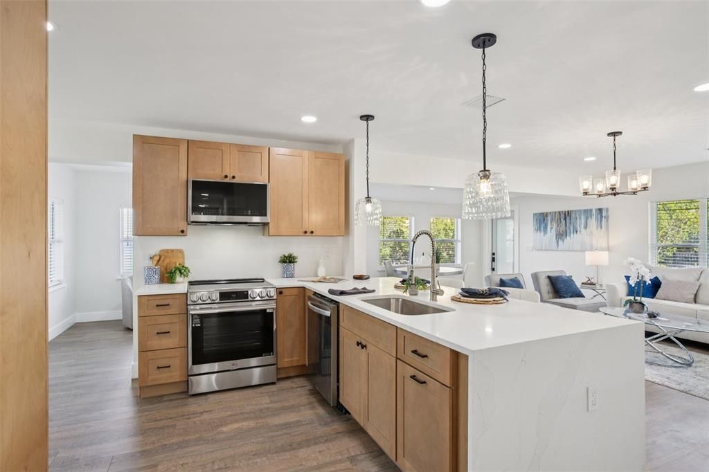 For Rent: $5,500 (3 beds, 2 baths, 1658 Square Feet)
