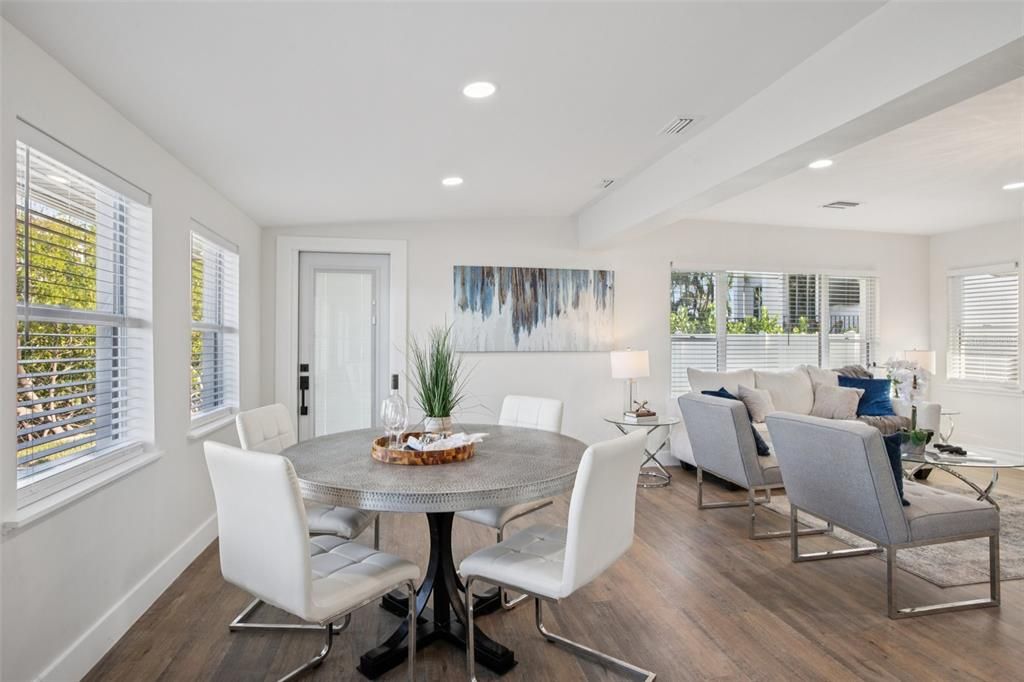 For Rent: $5,500 (3 beds, 2 baths, 1658 Square Feet)