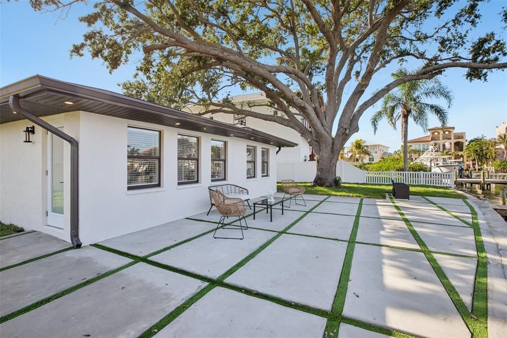 For Rent: $5,500 (3 beds, 2 baths, 1658 Square Feet)