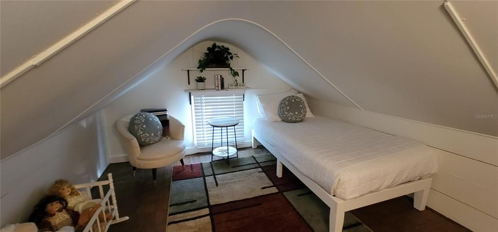 For Sale: $1,499,999 (0 beds, 0 baths, 1370 Square Feet)