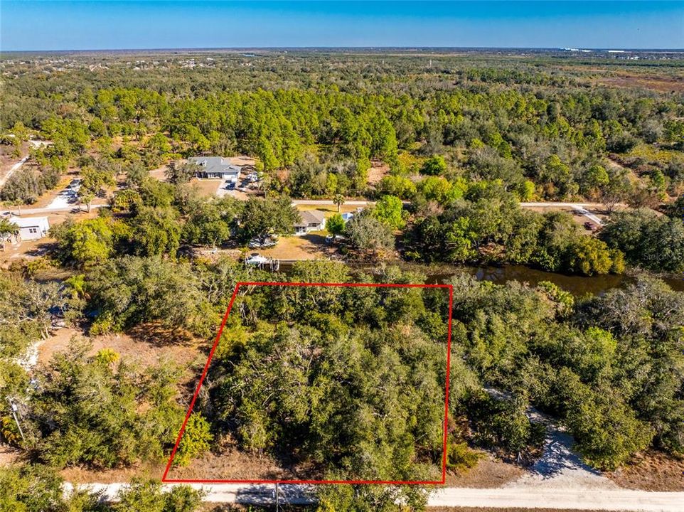 En Venta: $99,500 (0.41 acres)