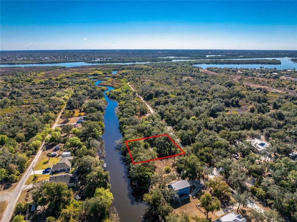 En Venta: $99,500 (0.41 acres)