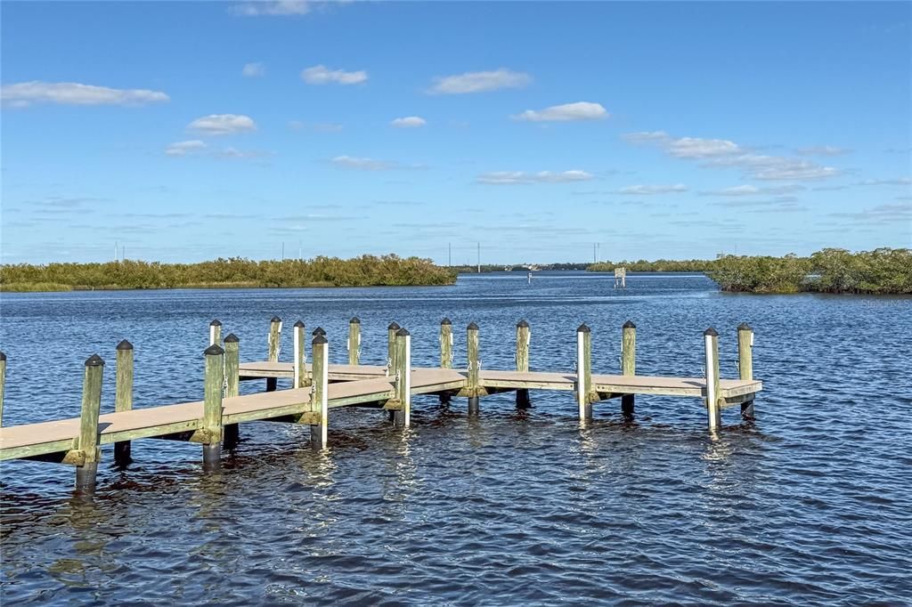 En Venta: $99,500 (0.41 acres)