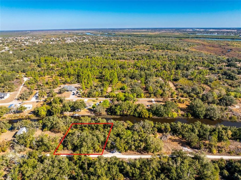 En Venta: $99,500 (0.41 acres)