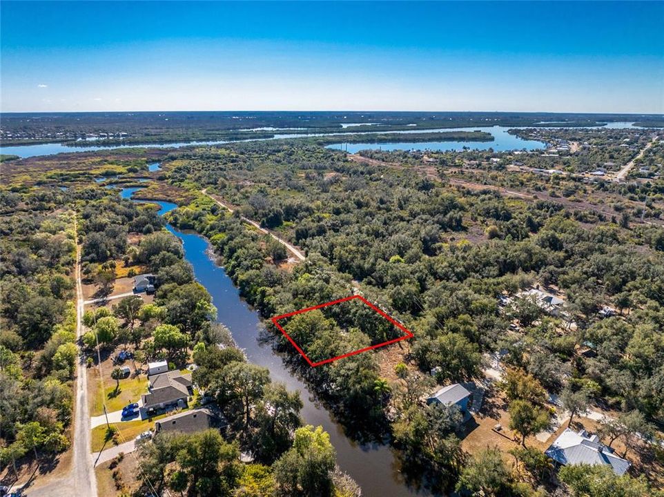 En Venta: $99,500 (0.41 acres)