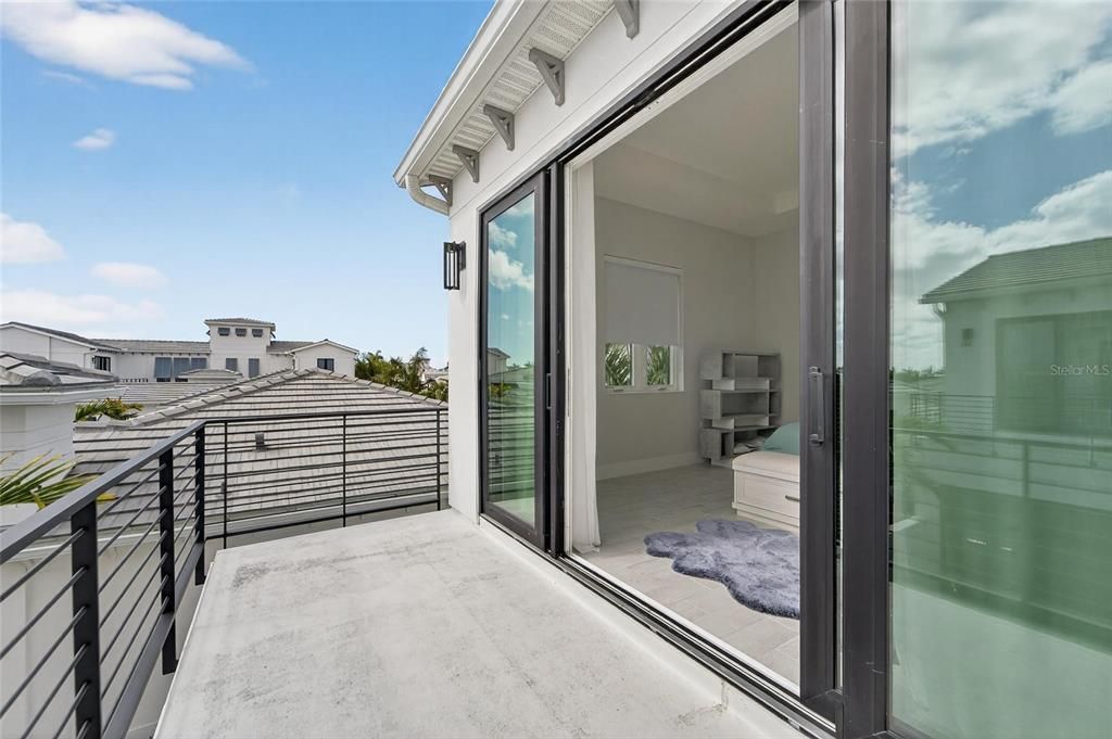 En Venta: $1,520,000 (5 camas, 6 baños, 4178 Pies cuadrados)