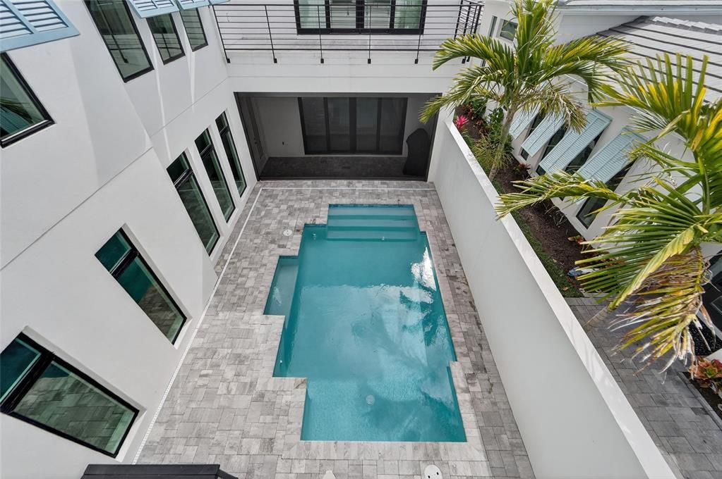 En Venta: $1,520,000 (5 camas, 6 baños, 4178 Pies cuadrados)
