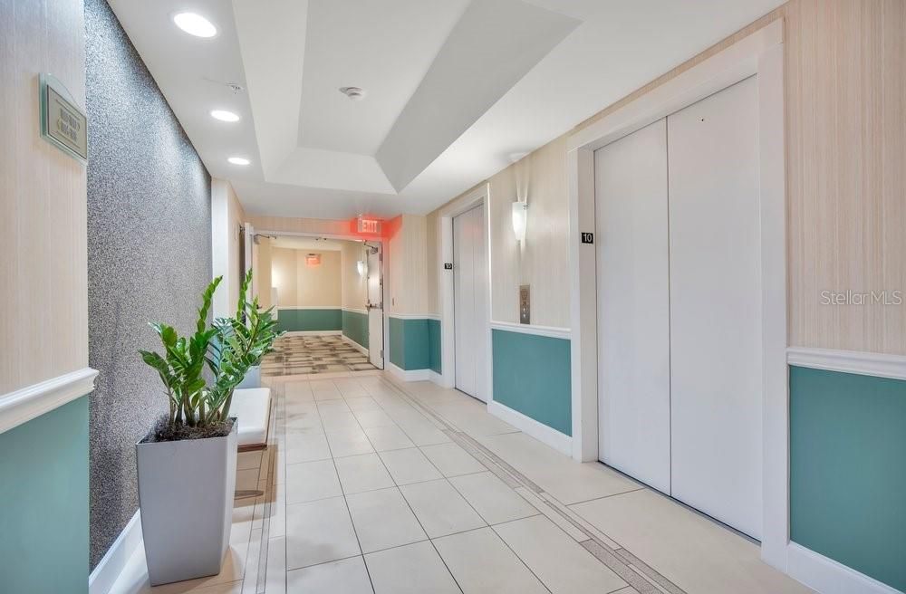 En Venta: $425,000 (2 camas, 2 baños, 1150 Pies cuadrados)