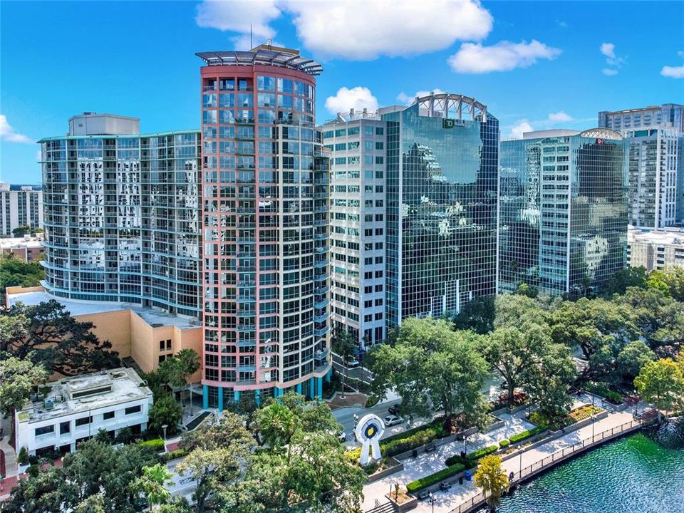 En Venta: $425,000 (2 camas, 2 baños, 1150 Pies cuadrados)