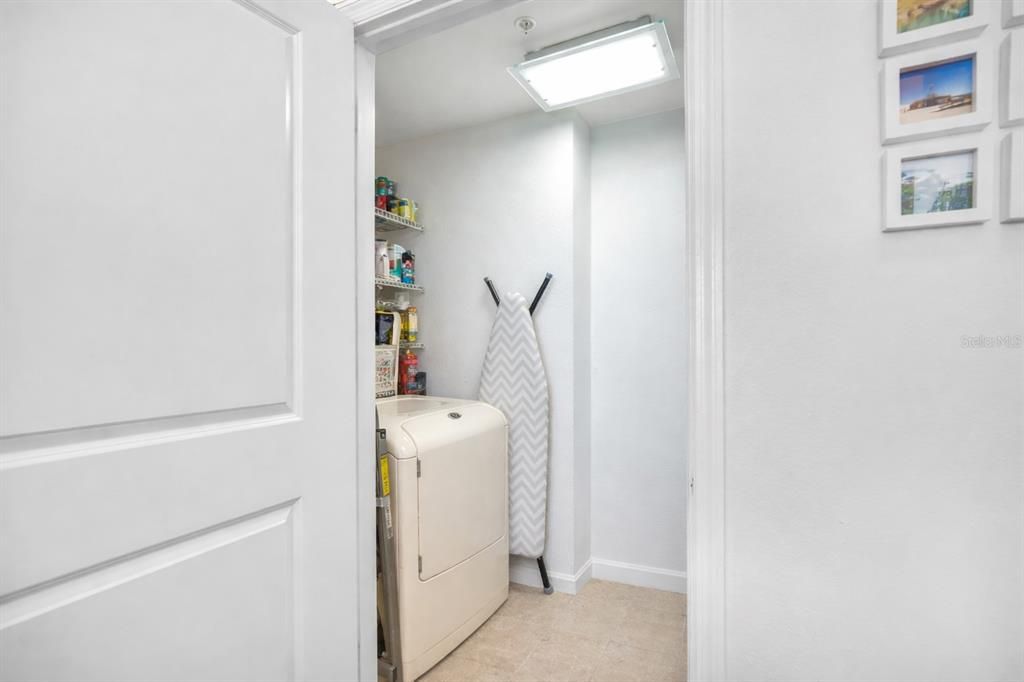 En Venta: $425,000 (2 camas, 2 baños, 1150 Pies cuadrados)