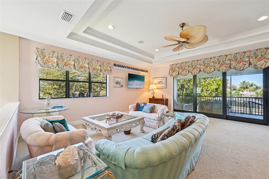 En Venta: $1,500,000 (3 camas, 3 baños, 3574 Pies cuadrados)