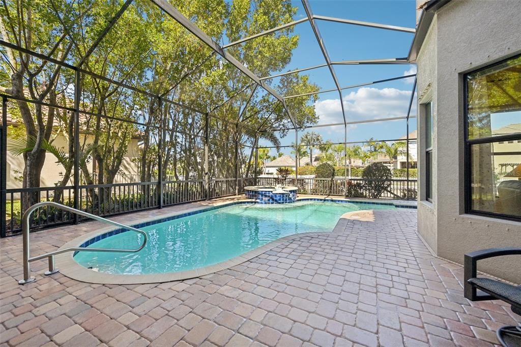 En Venta: $1,500,000 (3 camas, 3 baños, 3574 Pies cuadrados)
