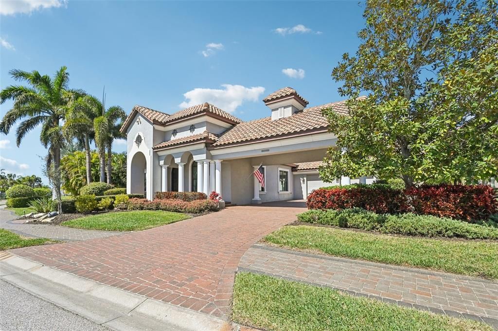 En Venta: $1,500,000 (3 camas, 3 baños, 3574 Pies cuadrados)