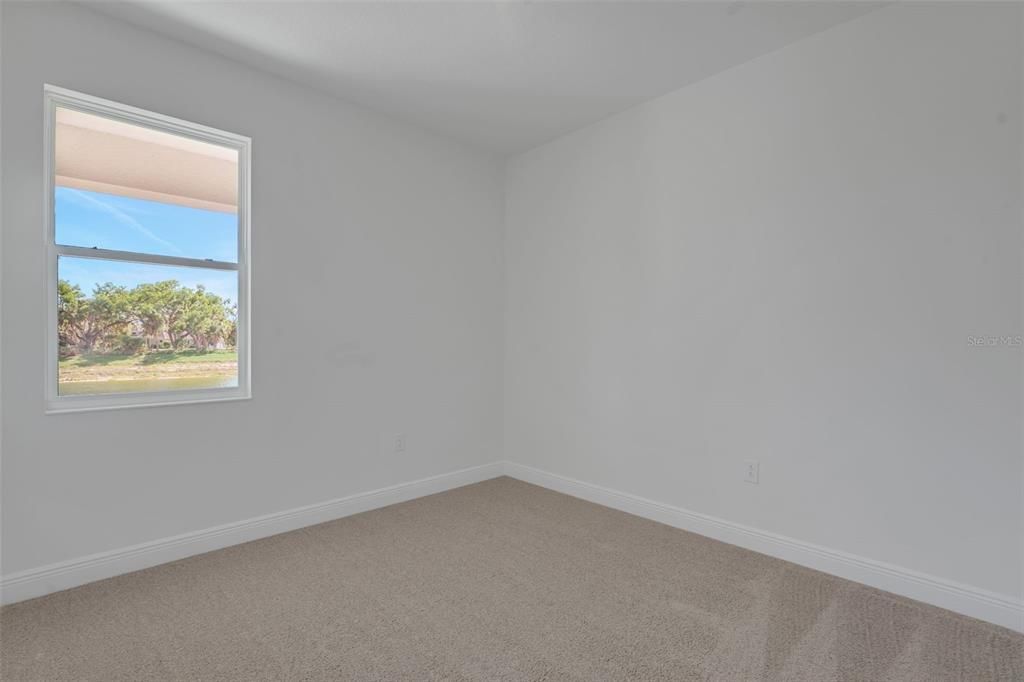 Activo con contrato: $614,990 (4 camas, 4 baños, 3099 Pies cuadrados)