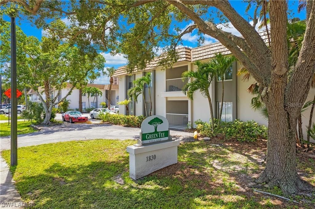 Active With Contract: $950 (1 beds, 1 baths, 650 Square Feet)