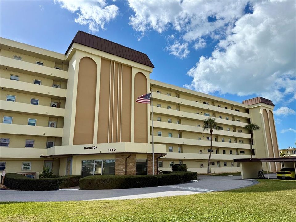 Active With Contract: $99,999 (1 beds, 1 baths, 760 Square Feet)