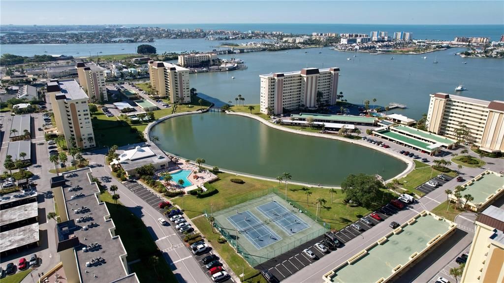 Active With Contract: $99,999 (1 beds, 1 baths, 760 Square Feet)