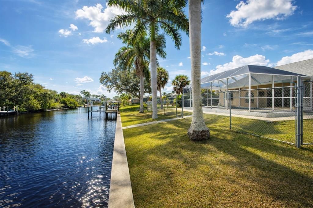 Active With Contract: $429,000 (3 beds, 2 baths, 1790 Square Feet)